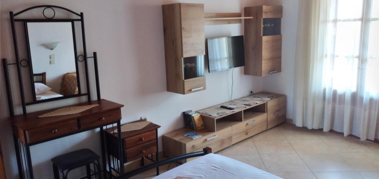 Athina Studio Apartments 컬벨리 외부 사진