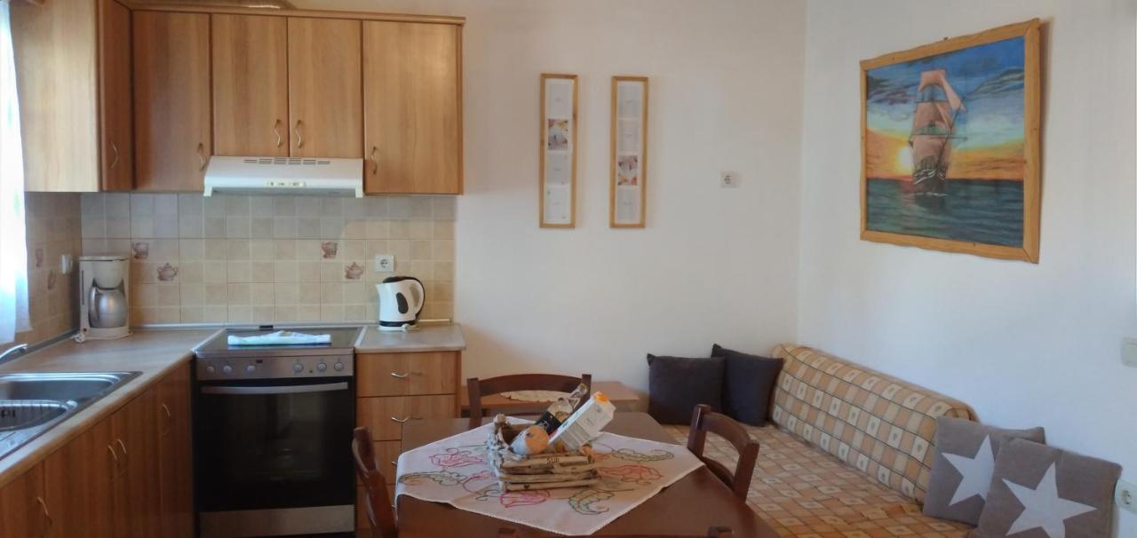 Athina Studio Apartments 컬벨리 외부 사진