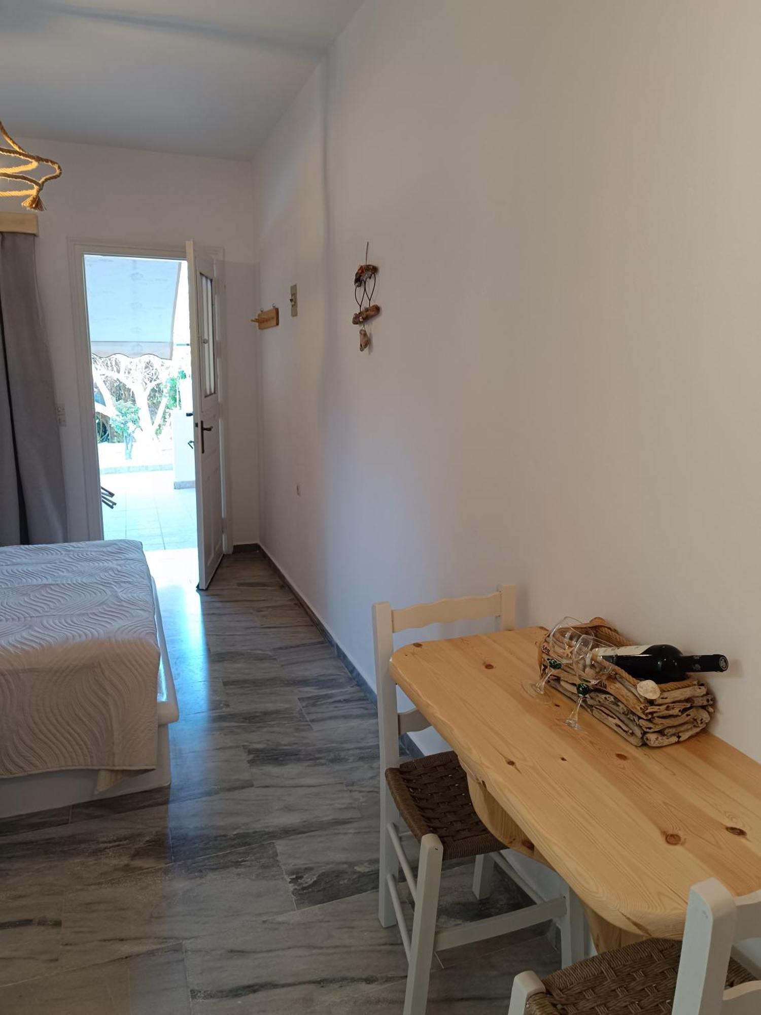 Athina Studio Apartments 컬벨리 외부 사진