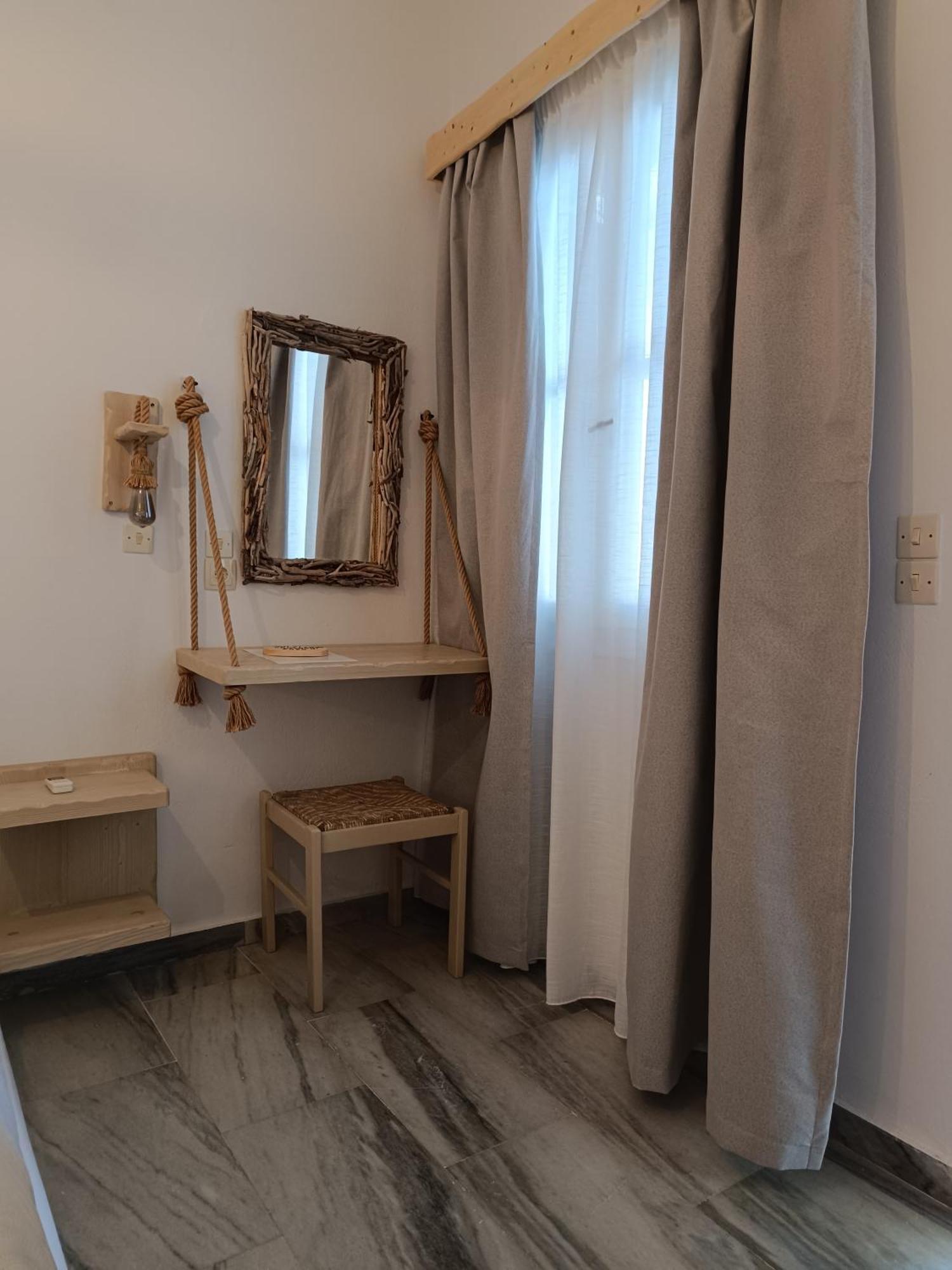 Athina Studio Apartments 컬벨리 외부 사진