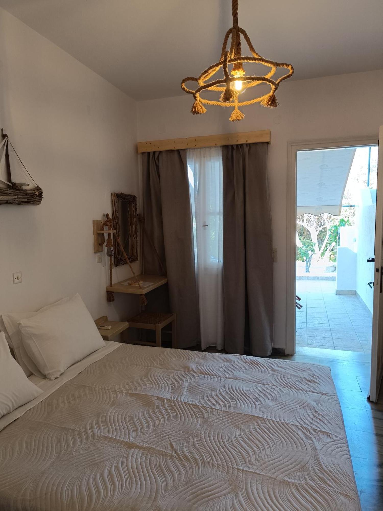 Athina Studio Apartments 컬벨리 외부 사진